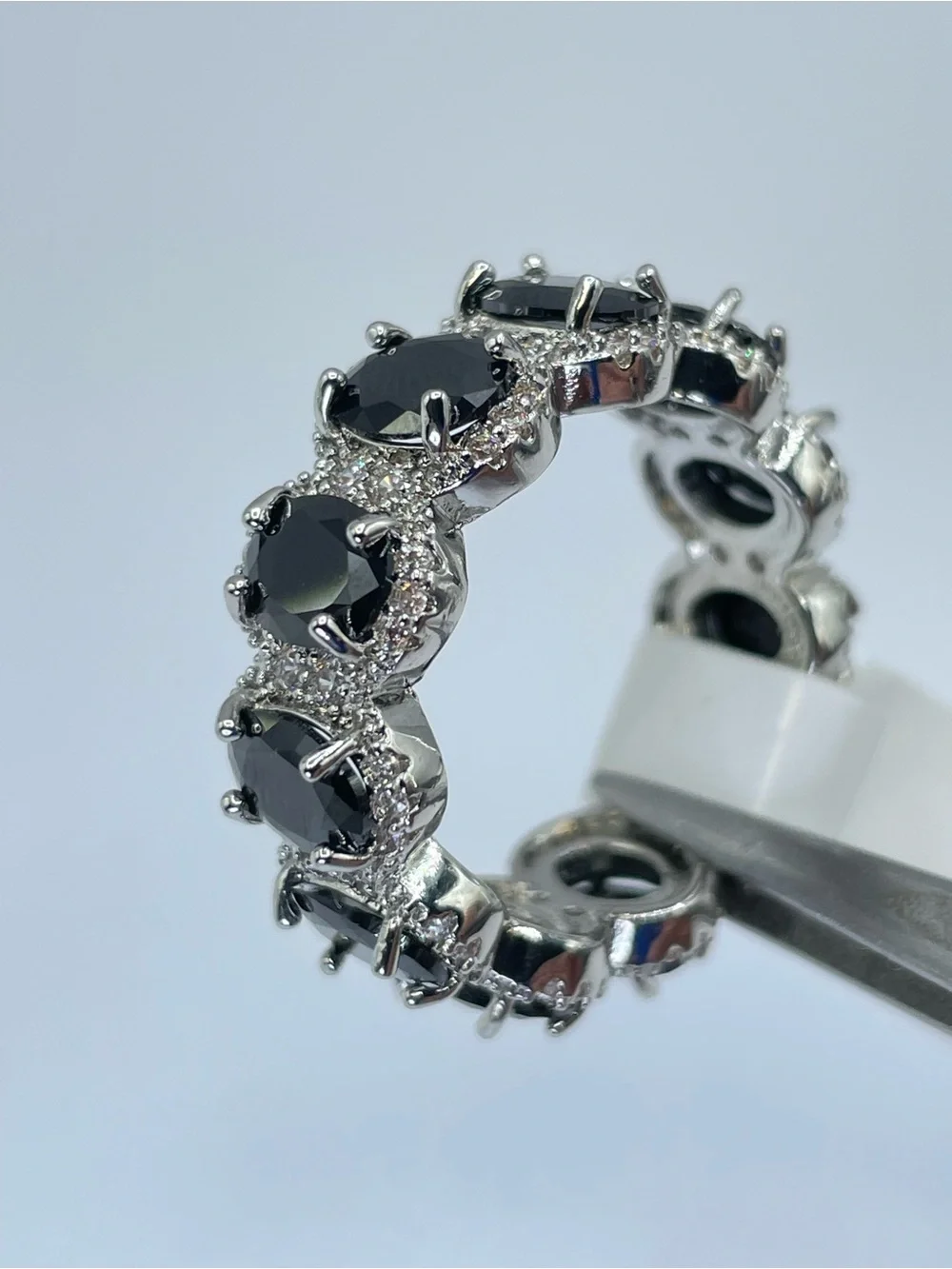 Swarovski Crystal Elements Black White Chunky Bold Eternity Ring Band Size 9